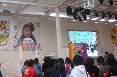 野外ステージ。クリックすると大きくなります。t