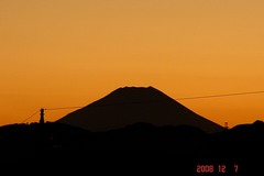 富士山12/7シルエット。クリックして大きくしてくださいね。r1