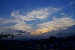 今日の夕景。α55 SLT-A55VYDT18-55mm F3.5-5.6 SAM。クリックすると大きくなります。
