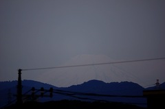 富士山12'05/20。α77 SLT-A77V 70-300mm F4.5-5.6 G SSM SAL70300G。クリックすると大きくなります。