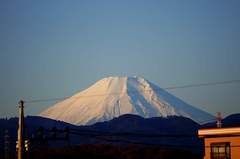 富士山11'12/5。α55 SLT-A55VY 70-300mm F4.5-5.6 G SSM SAL70300G。クリックすると大きくなります。